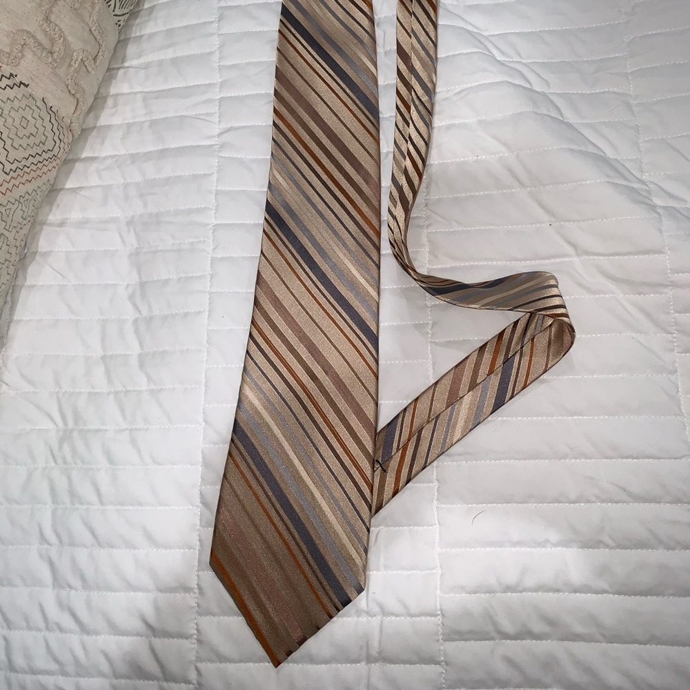 Tan brown varsity stripe tie